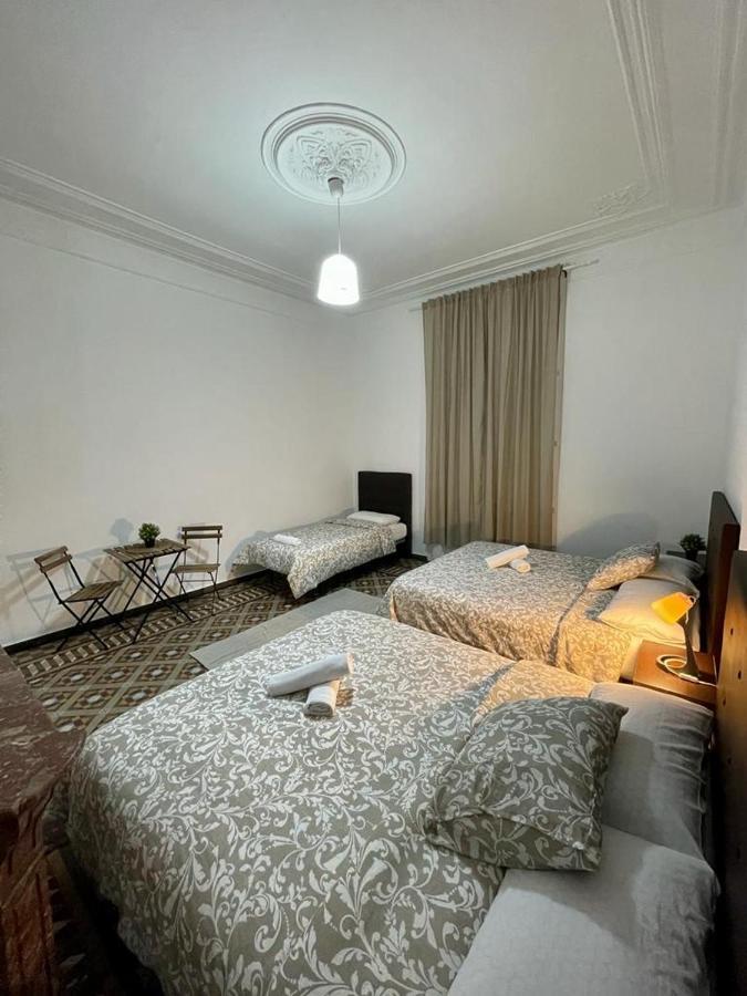 A & M Barcelona Hostal Exterior foto
